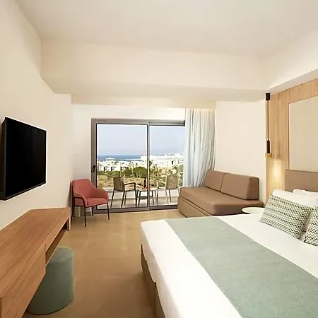Maris Grand Waterpark 4* بروتاراس
