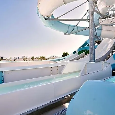 Maris Grand Waterpark بروتاراس
