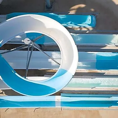 Hotel Maris Grand Waterpark 4*